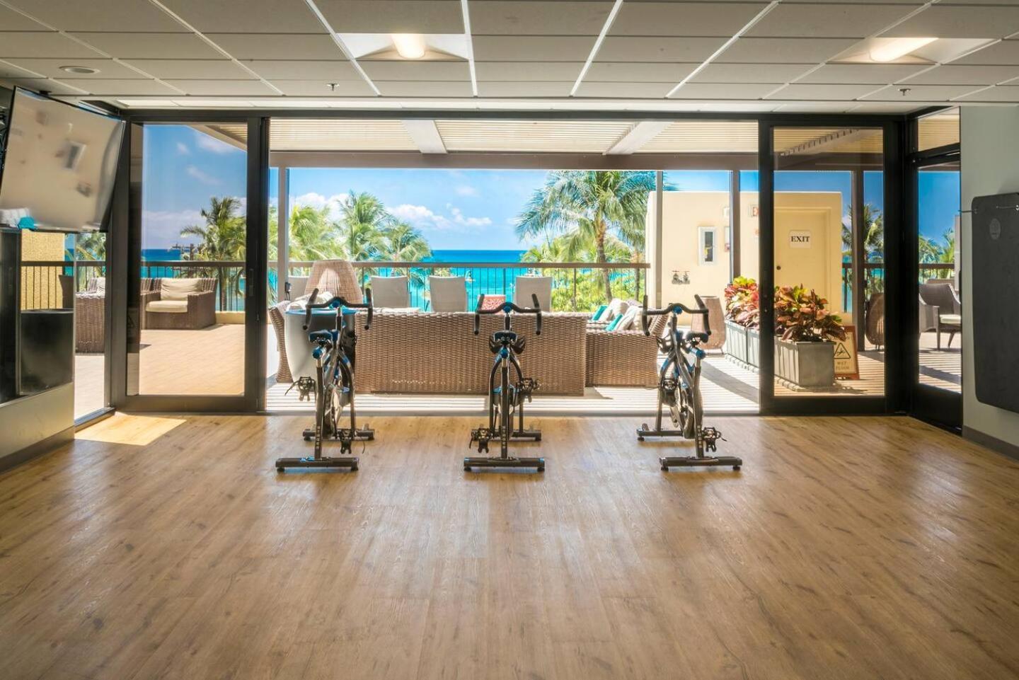 Luxury Oceanfront 2 Bedroom Apartment At Waikiki Beach Tower Honolulu Luaran gambar